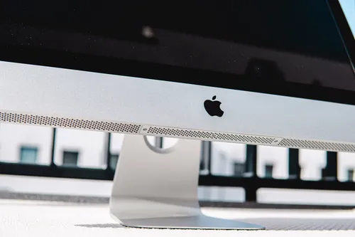 2011 iMac in 2026 sounds dumb, but it isn’t.